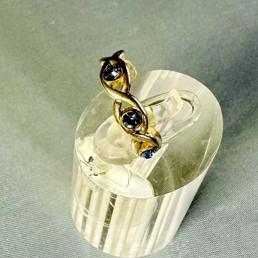 Sterling Silver Marked 925 Adjustable Toe Ring with Blue Stones